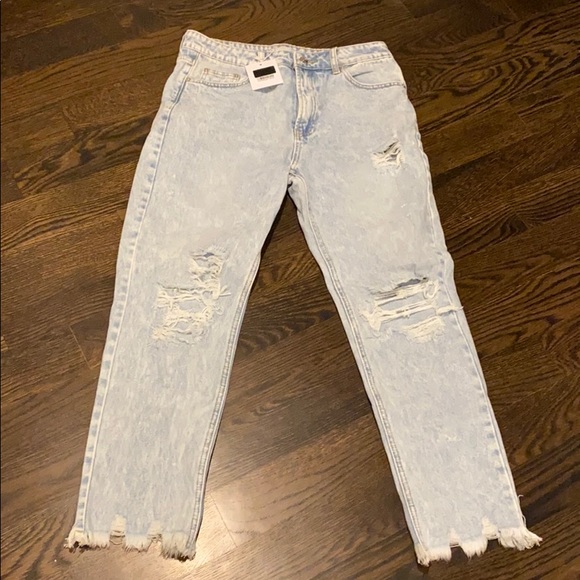 Adika Ripped Jeans - Picture 2 of 7